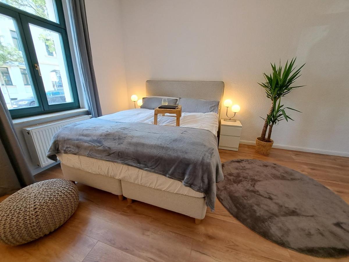 Gemuetliche Helle Ferienwohnung Dresda Exterior foto