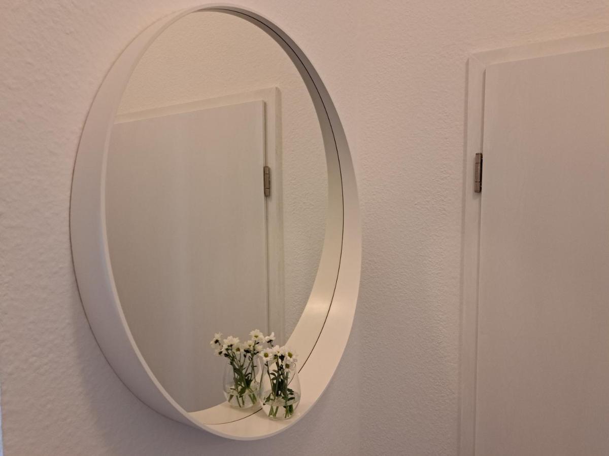 Gemuetliche Helle Ferienwohnung Dresda Exterior foto
